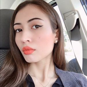 Meet your Posher, Aprile